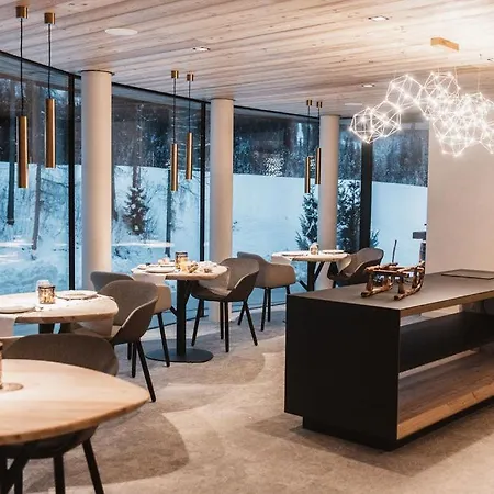 Frühstückspension Borgo Antico Mountain 3*
