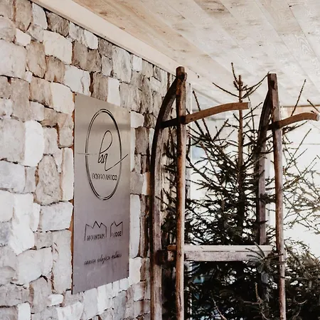 Borgo Antico Mountain Bed & Breakfast Sappada